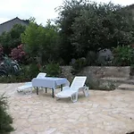 Casa vacanze Beachfront House With Garden And Two Terraces *