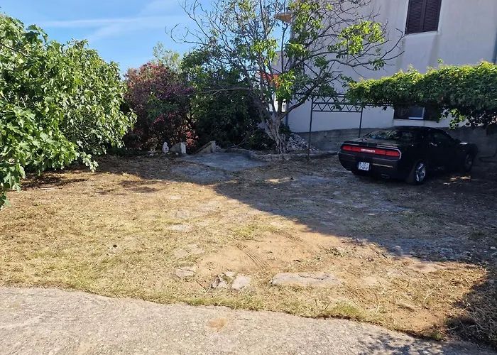 Beachfront House With Garden And Two Terraces Casa de Férias *