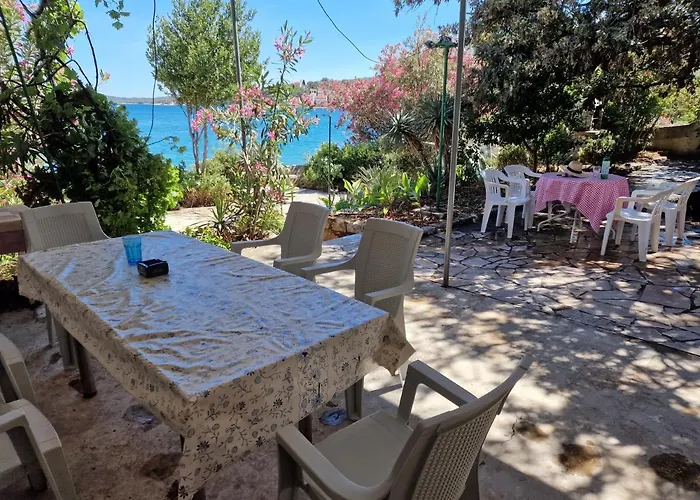 펜션 Beachfront House With Garden And Two Terraces 티스노