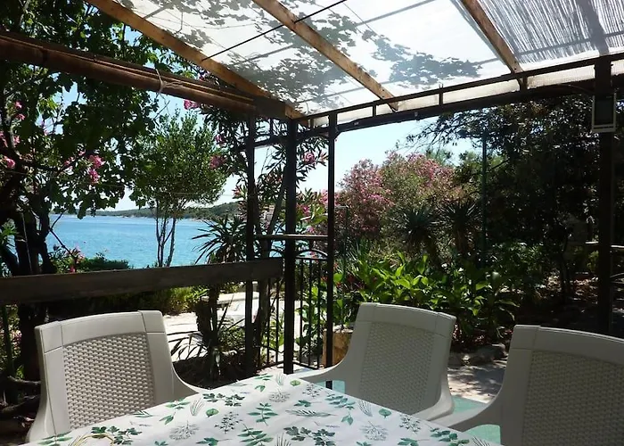 Beachfront House With Garden And Two Terraces * Tisno