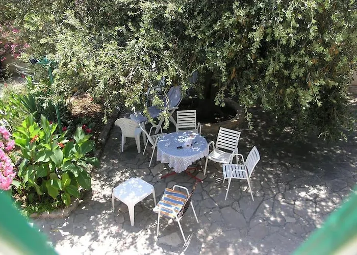 Casa de Férias Beachfront House With Garden And Two Terraces *