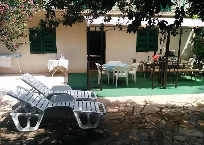 Beachfront House With Garden And Two Terraces Tisno